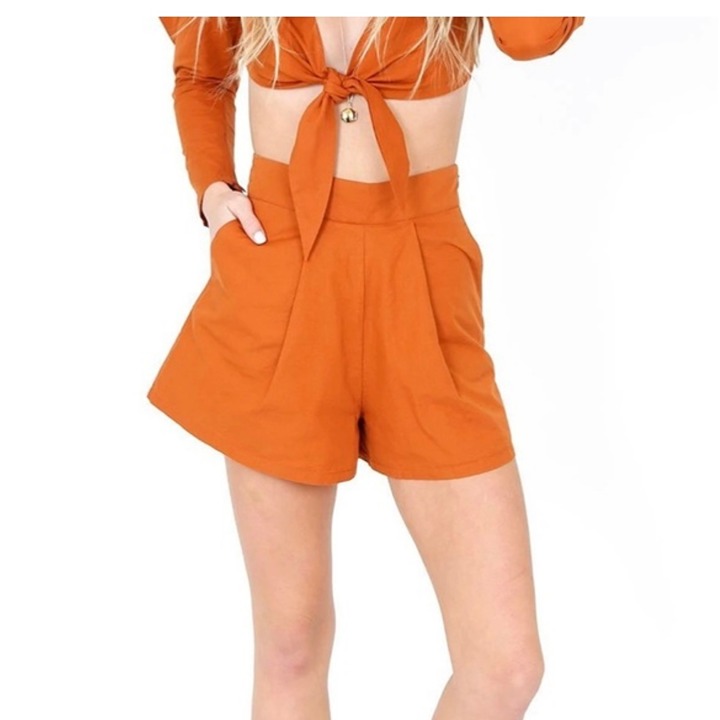 WeWoreWhat NWT Sz M Etoile Shorts BARN High Banded Waist Pockets Rust Orange