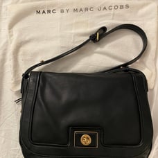 MARC JACOBS black messenger bags
