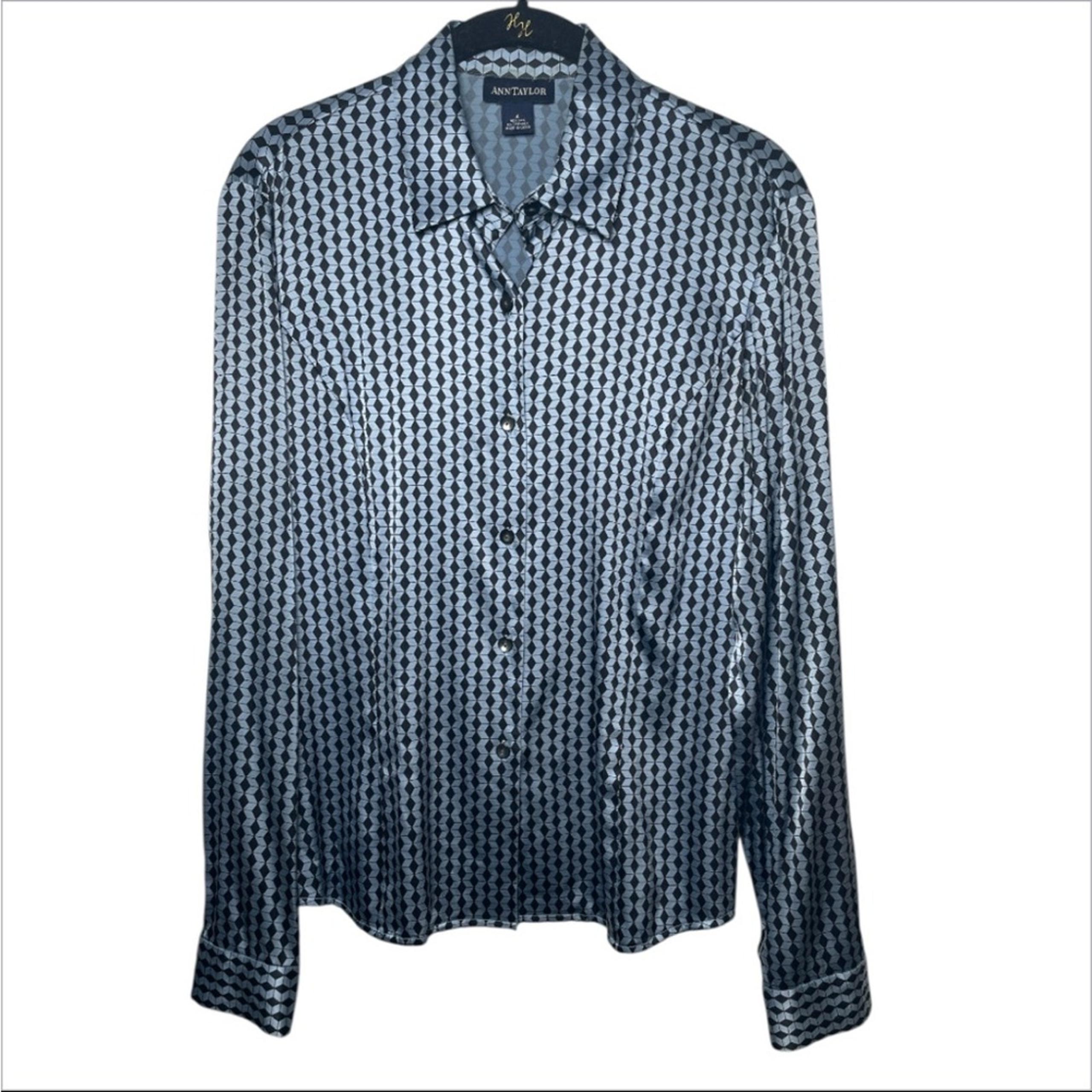Ann Taylor women’s Y2K Blue Black print Academia button down Silk Shirt size 4