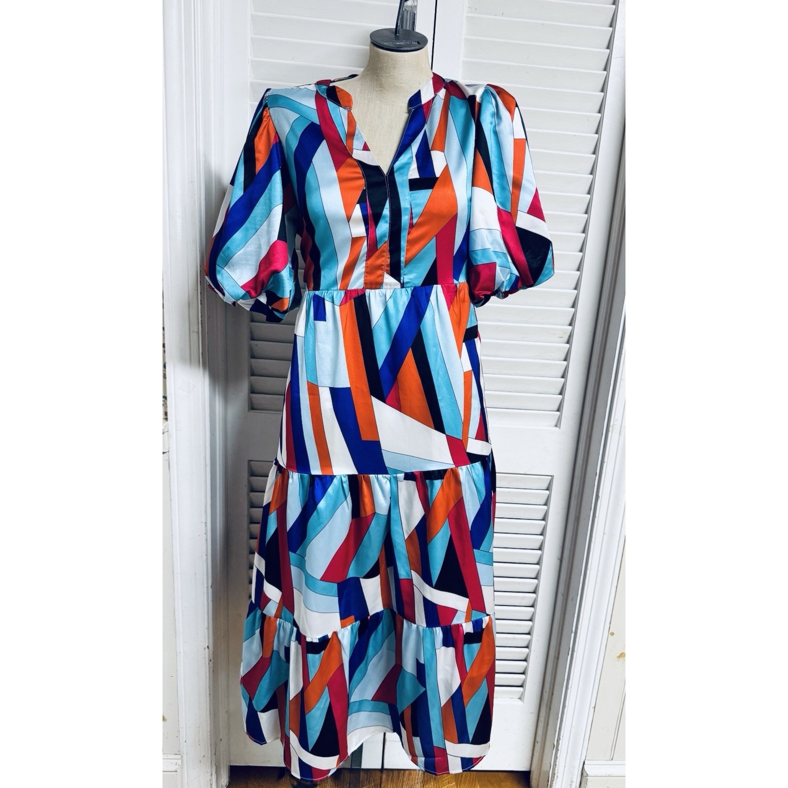 NWT THML Puff Sleeve Bright Kaleidoscope Geometric Maxi Satin Lined Dress Small