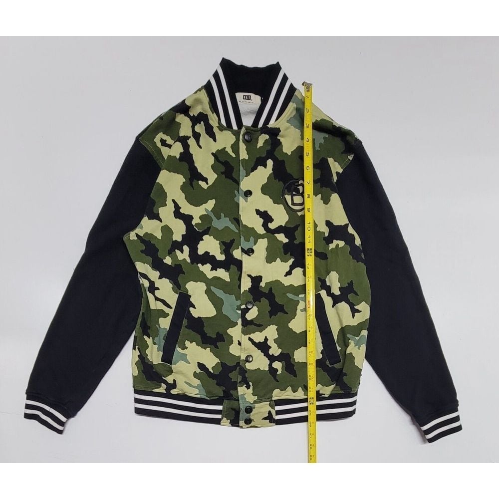 BAIT Camo Bomber Varsity Jacket Men's Size Large Streetwear Lifestyle