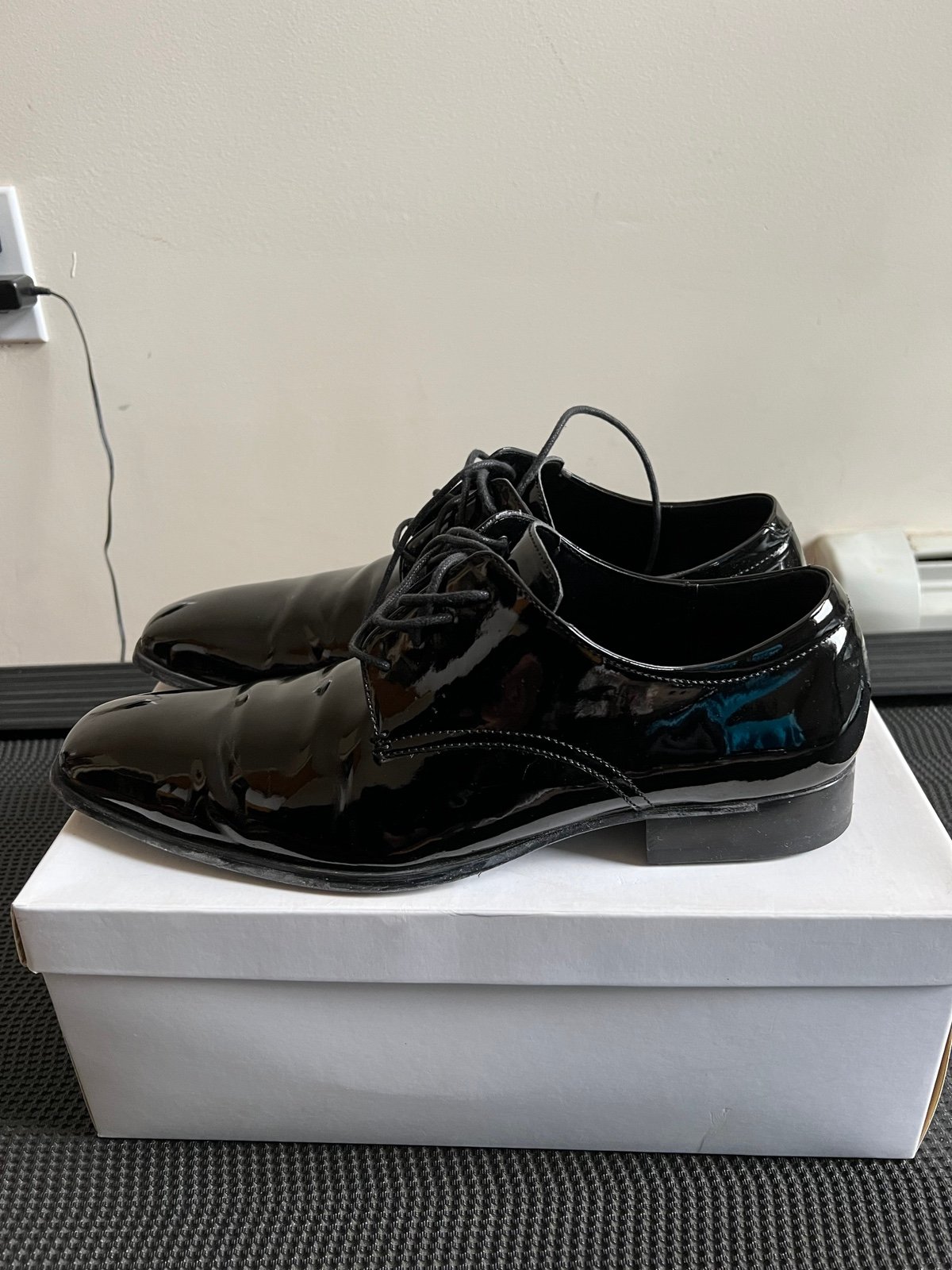 Calvin Klein Gareth Tuxedeo Shoes Men’s 9.5