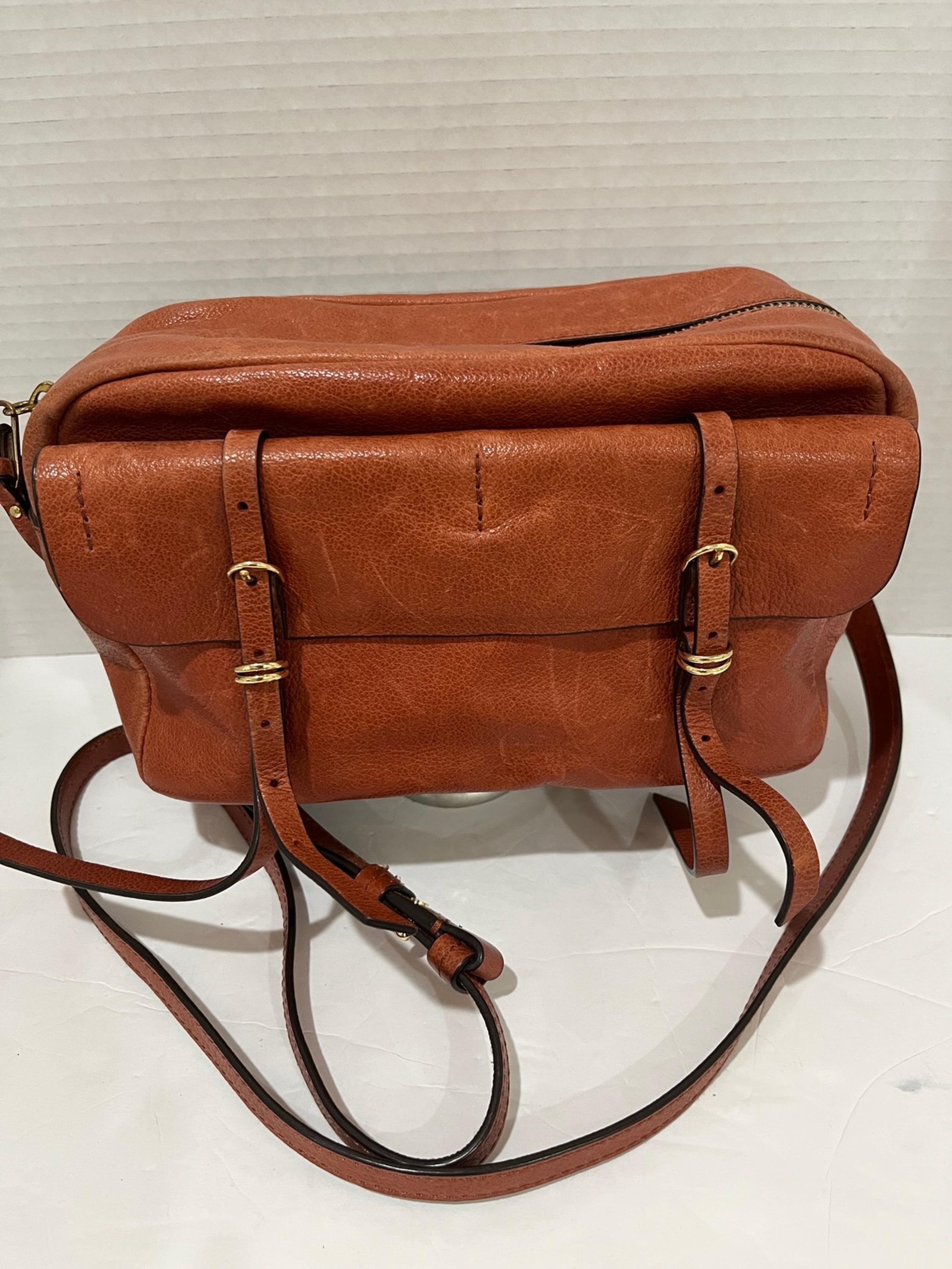 BANANA REPUBLIC Genuine Cognac Leather Cross Body/Shoulder Bag w/ Front Pocket