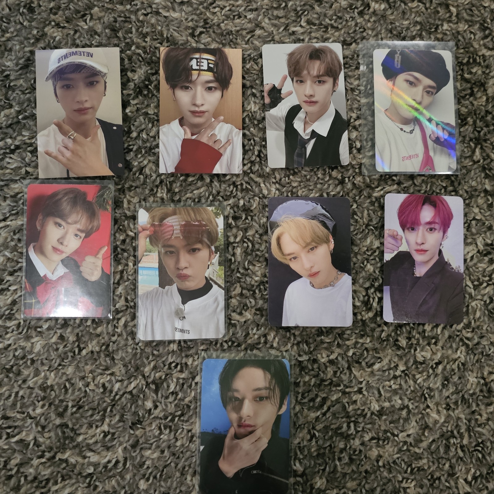 Straykids leeknow photocard