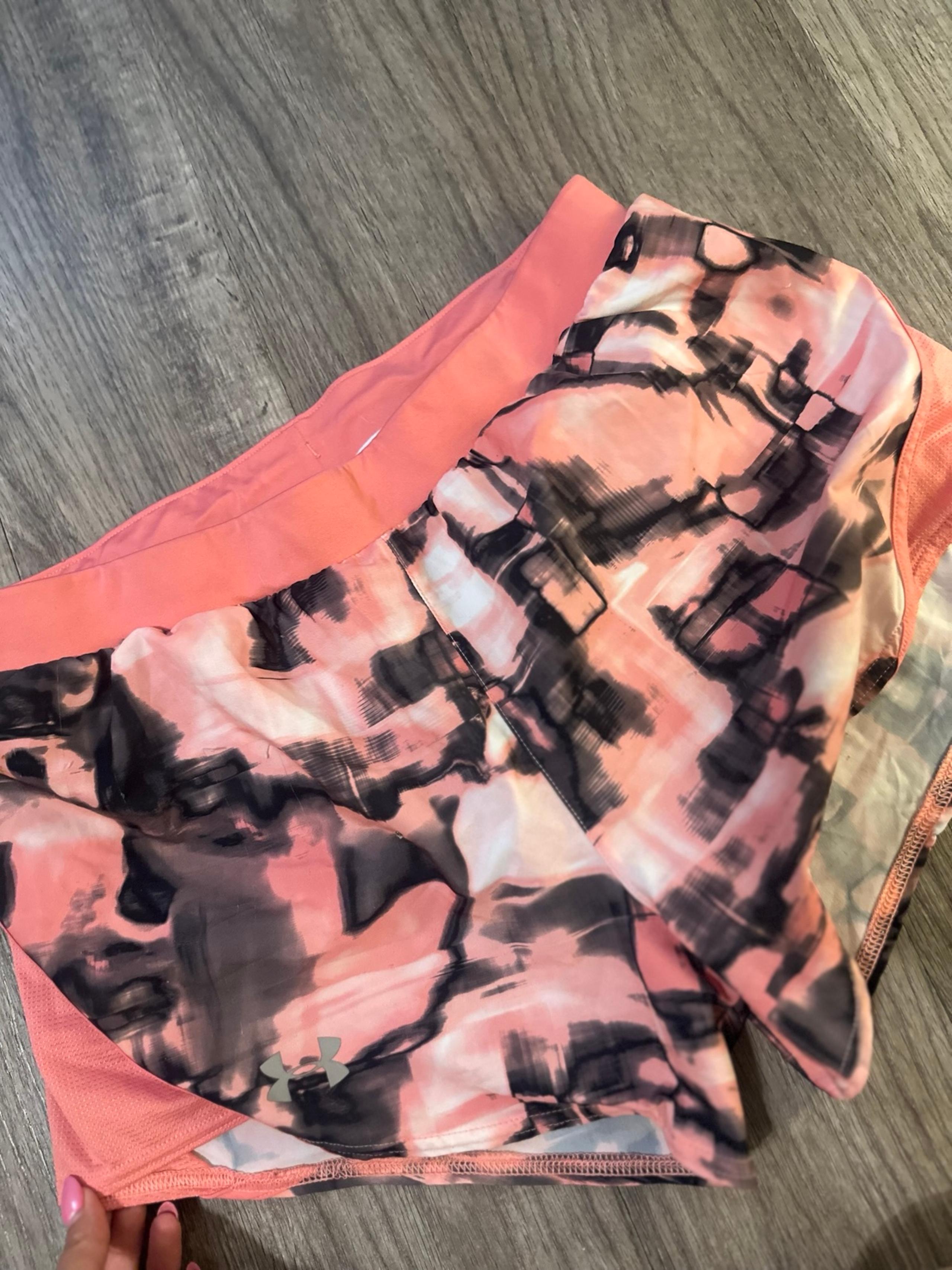 UNDER ARMOUR WOMEN CASUAL LOUNGE WORKOUT GYM SHORTS MEDIUM M