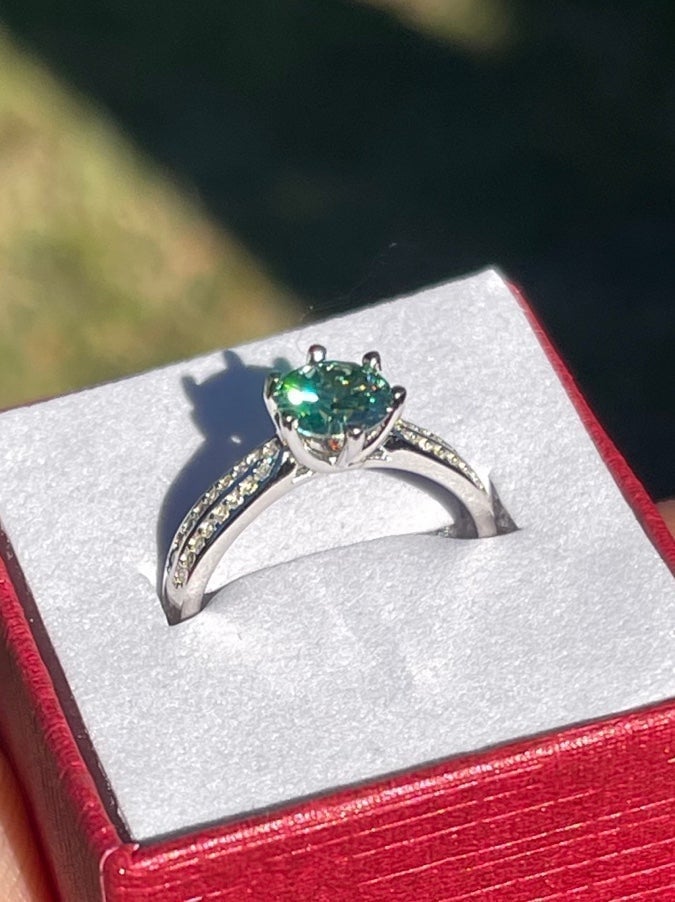 I ct Moissanite Diamond Ring VVS1 925 Sterling Silver Size 7
