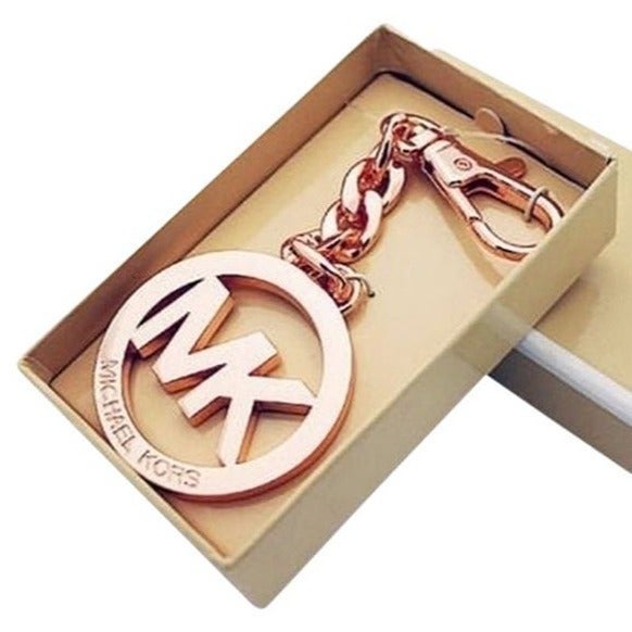 Michael kors gold keychain hotsell