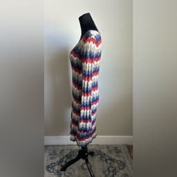 Item photo preview #3