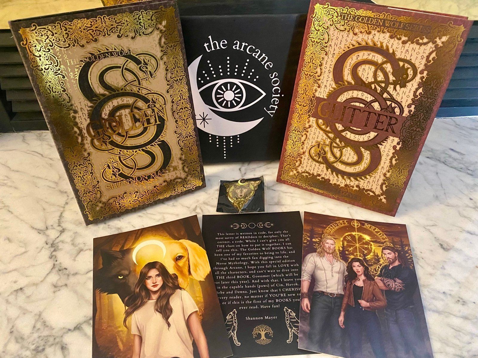 ARCANE SOCIETY Shannon Mayer Box