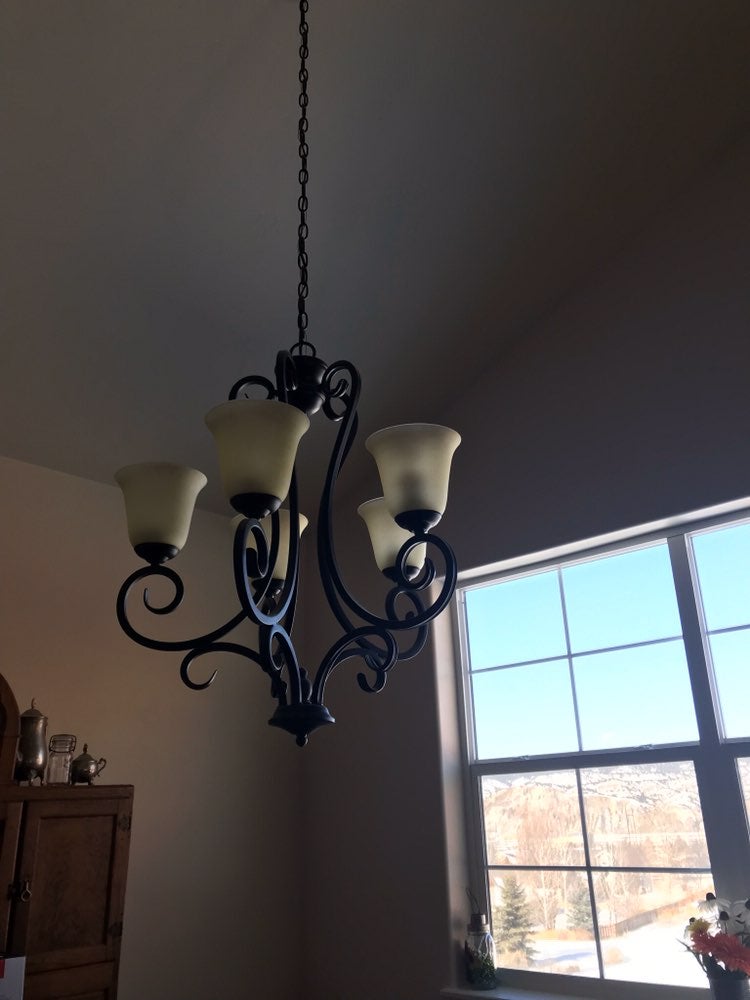 chandelier light