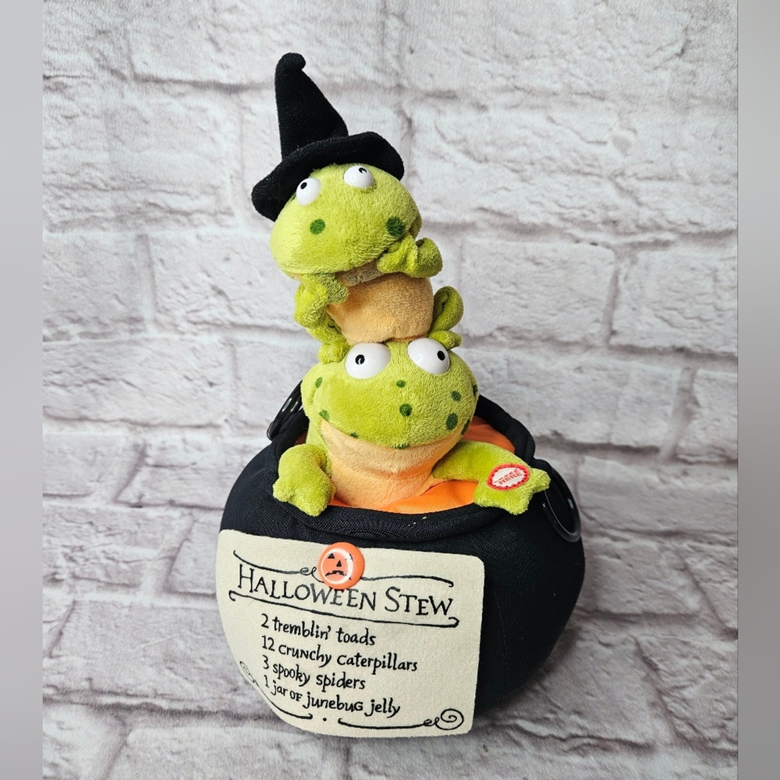 Hallmark plush trembling toads halloween stew stuffed battery operated