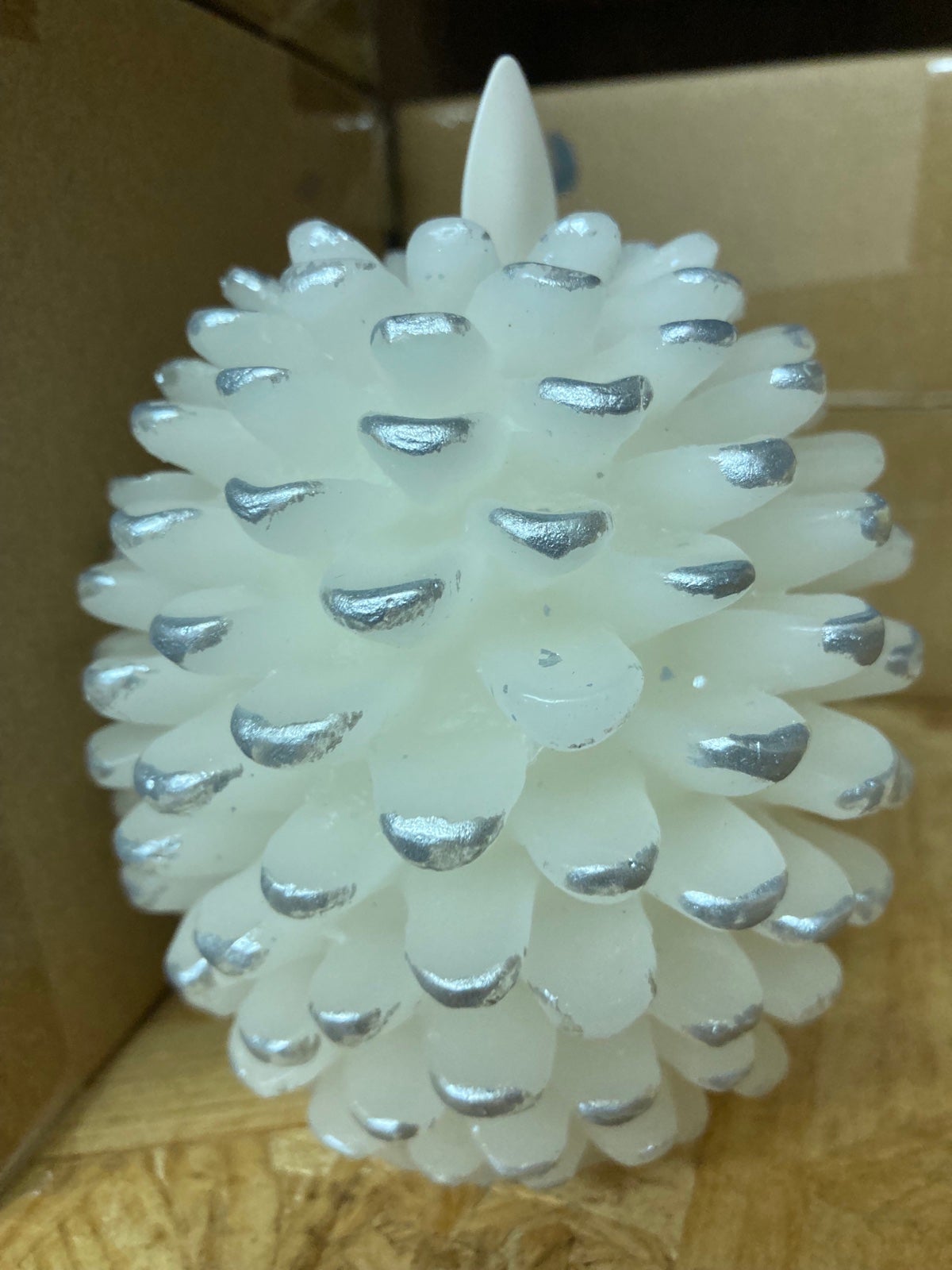 LUMINARA FLAME LESS PINE CONE CANDLE WHITE AND SILVER WITH REMOTE AND TIMER