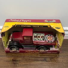 Nylint Classics Ford flat bed delivery truck