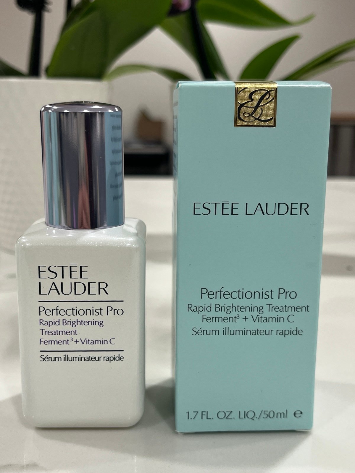 Estee Lauder Perfectionist Pro