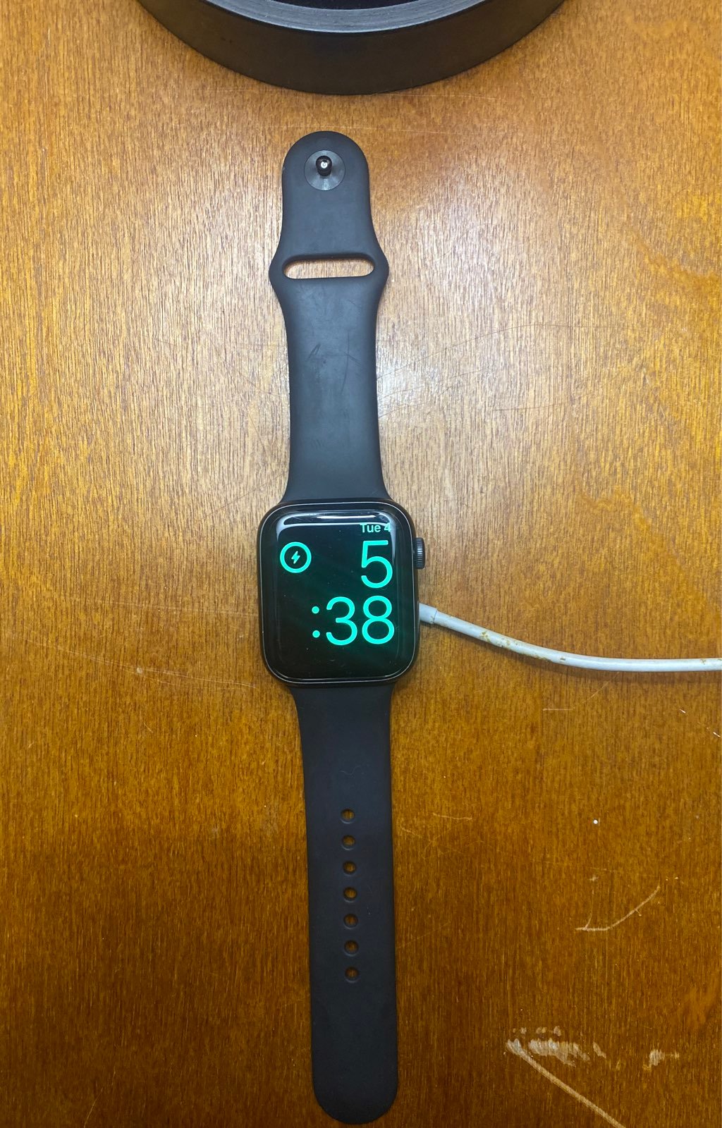 Apple Watch Series 5 40 mm Aluminum Space Gray