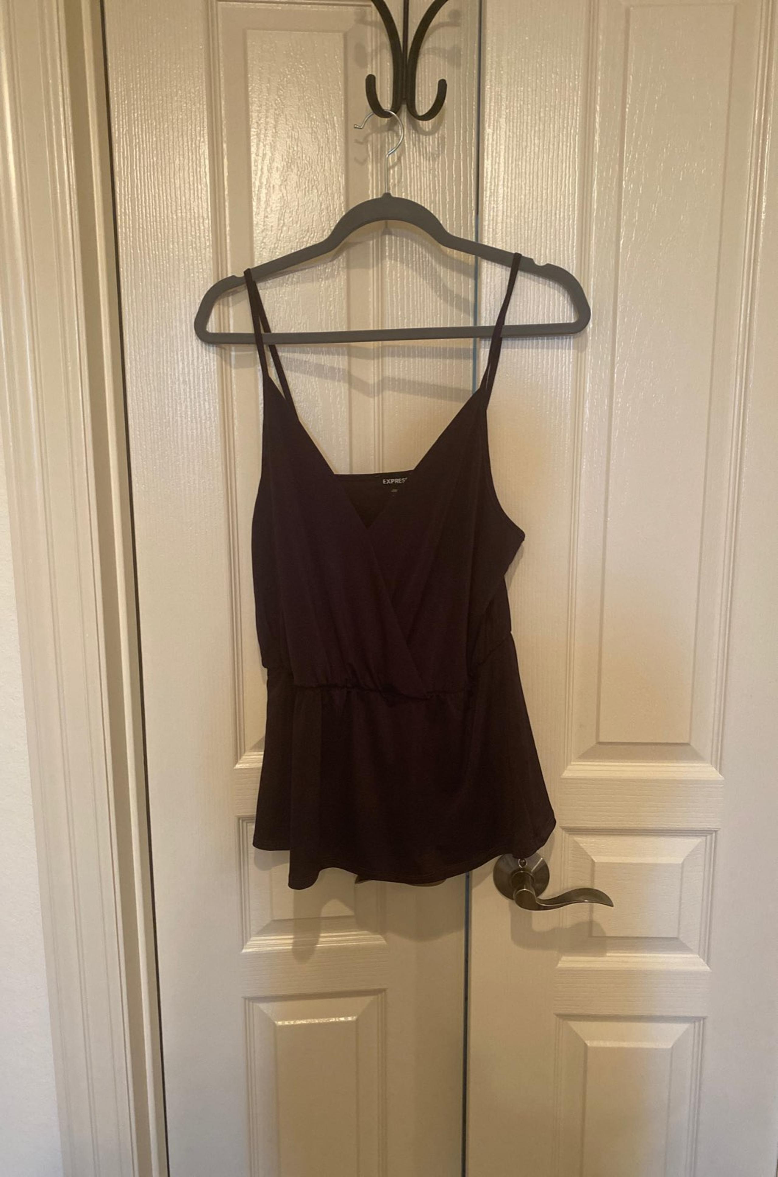 Thin strap V neck tank - Express