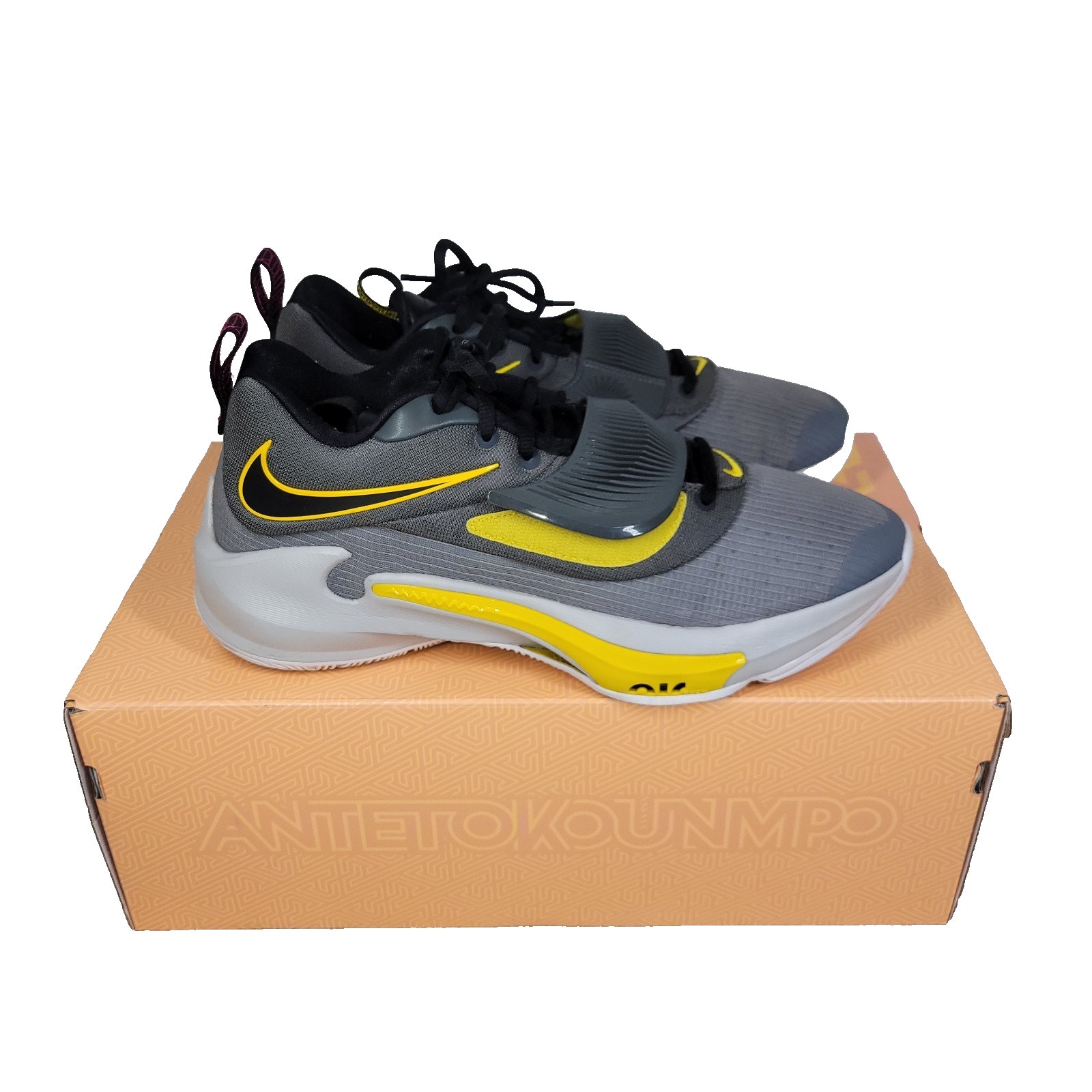 Nike Shoes Mens Sz 12 Zoom Freak 3 Basketball Shoe Grey Black Yellow DA0694-004