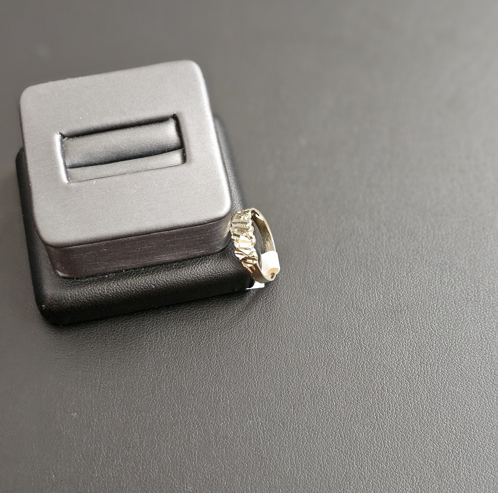 14k gold ring size 6.5