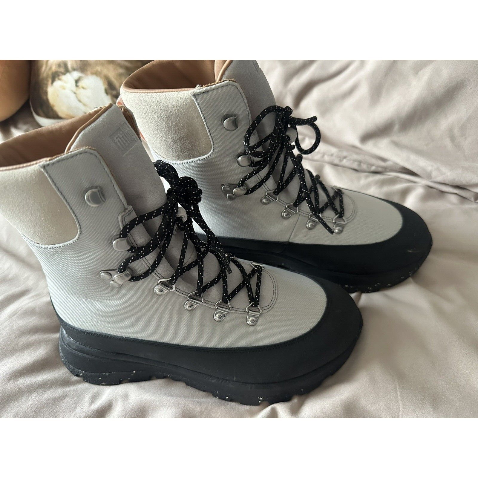 FitFlop Neo-D-Hyker Gray & Pink Leather Winter Snow WP Boots Size 8M