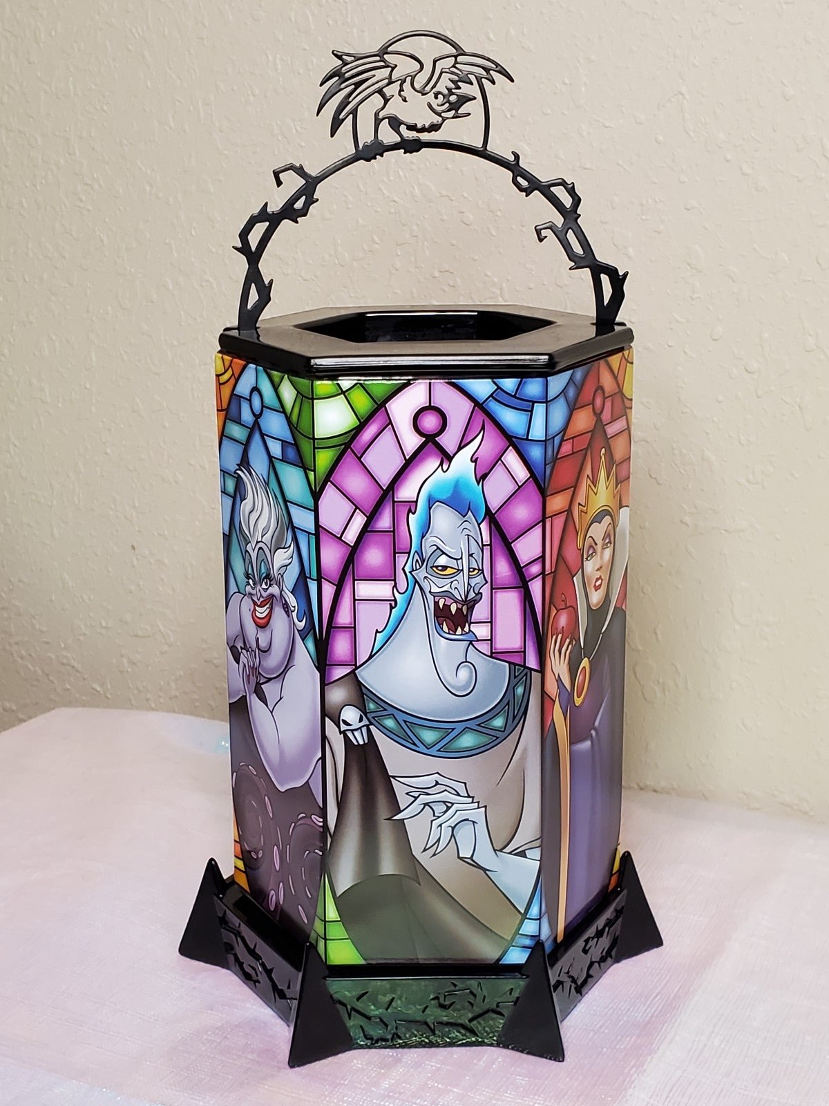 Disney Villains Scentsy Warmer