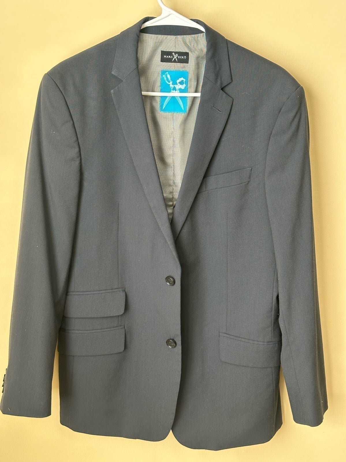 Marc Ecko Men’s Gray Blazer Size 40R