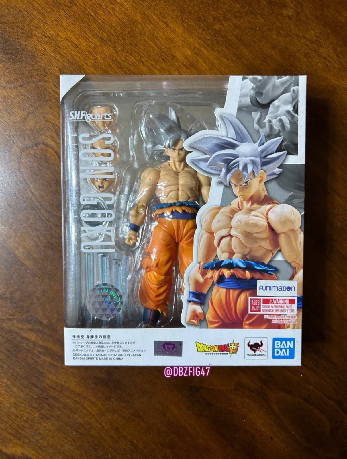SH Figuarts Dragon Ball Z Son Goku Ultra Instinct MUI