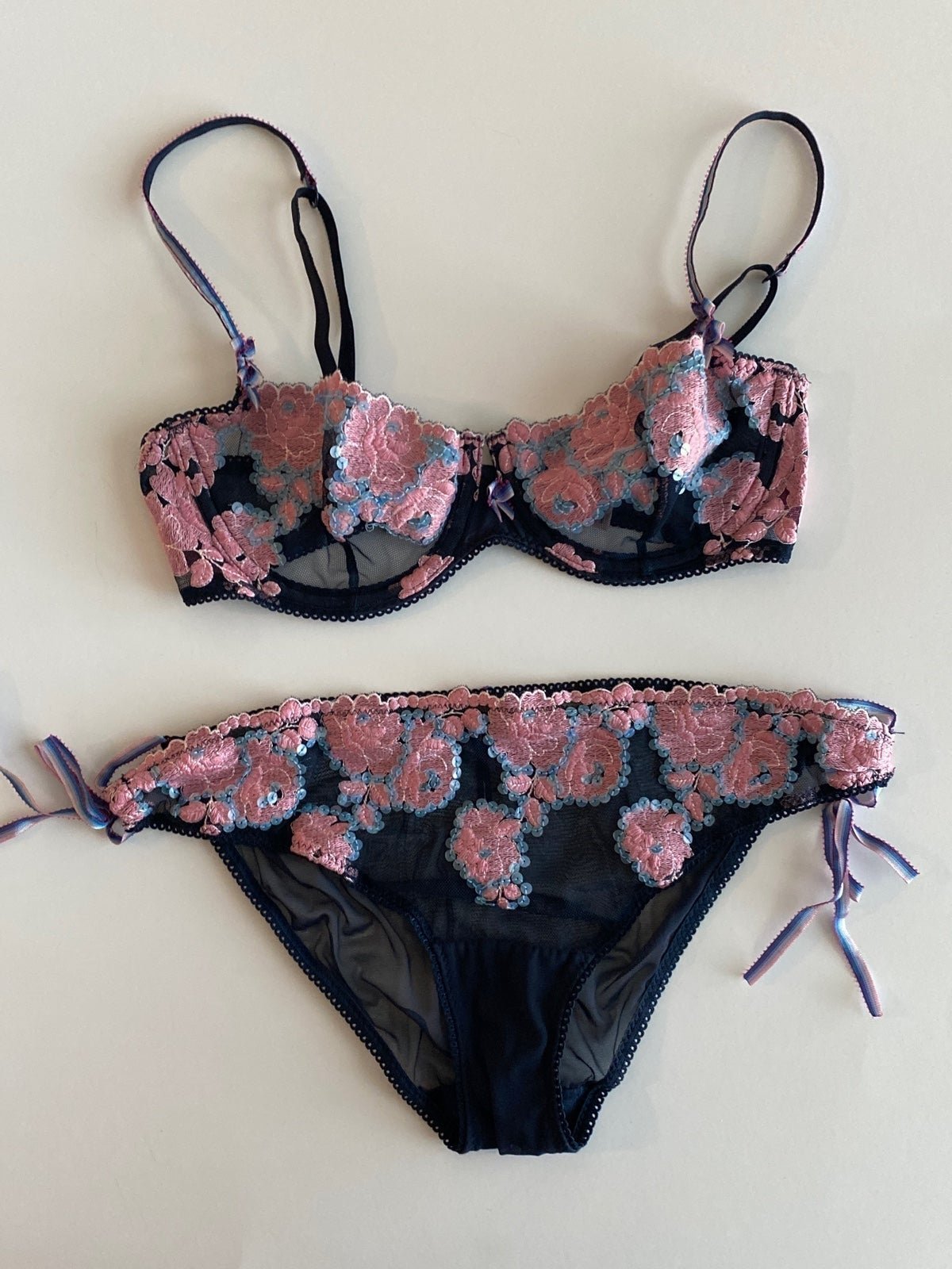 Victoria’s Secret Dream Angels bra set