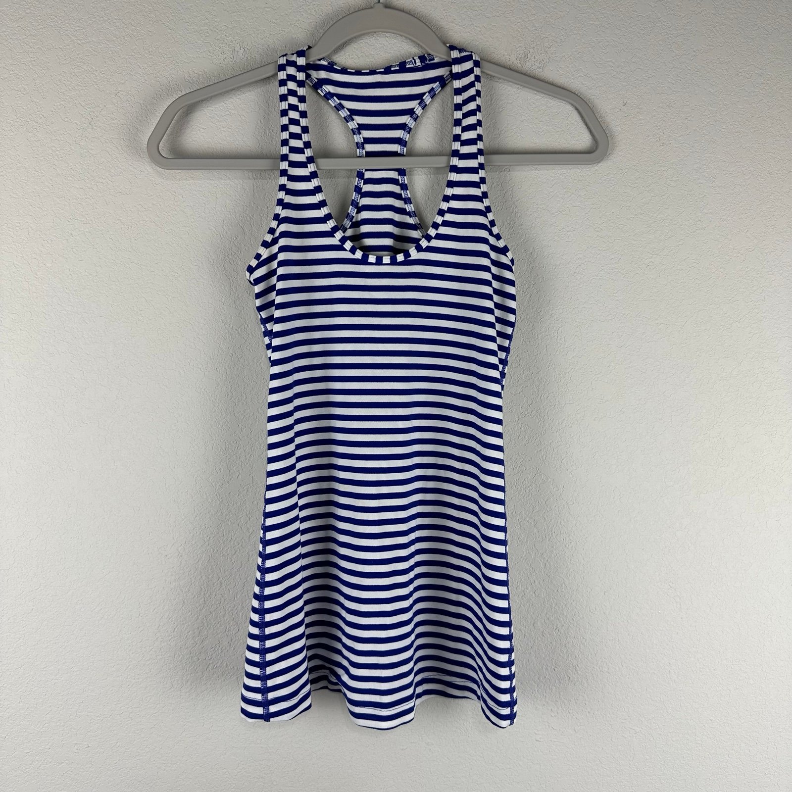 Lululemon Pigment Blue White Stripe Cool Racerback Athletic Tank Top Size 0