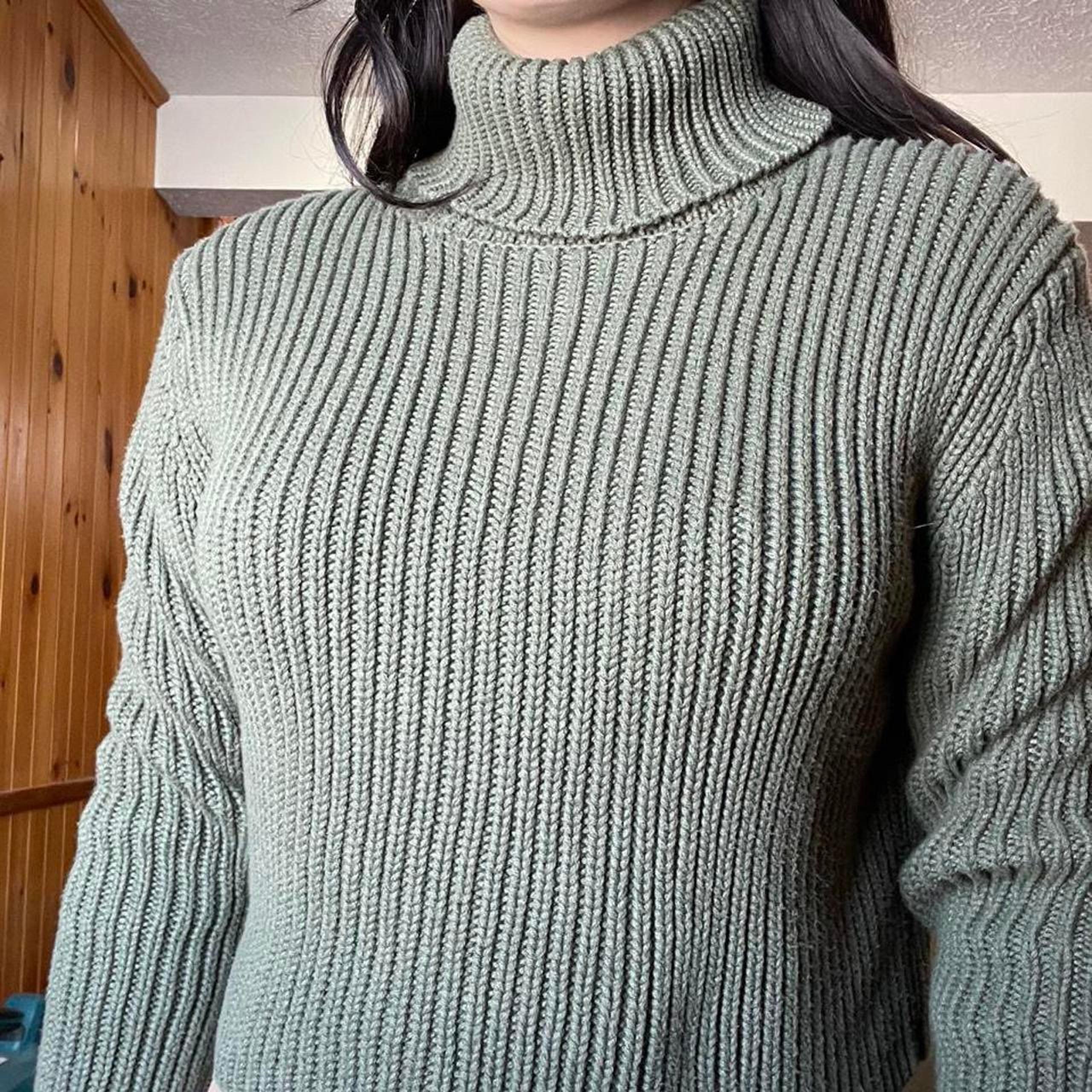 PacSun sweater