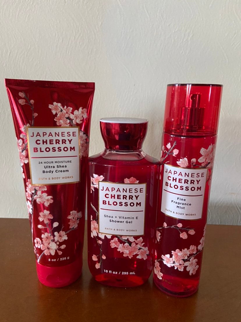 Bath and Body Works- Japanese Blossom Se