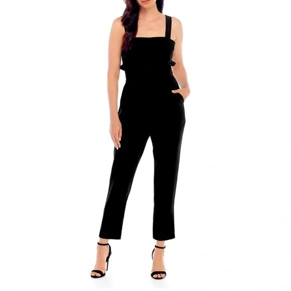 BCBGeneration Black Ruffle Jumpsuit Pants Ankle Sleeveless Top Size 8