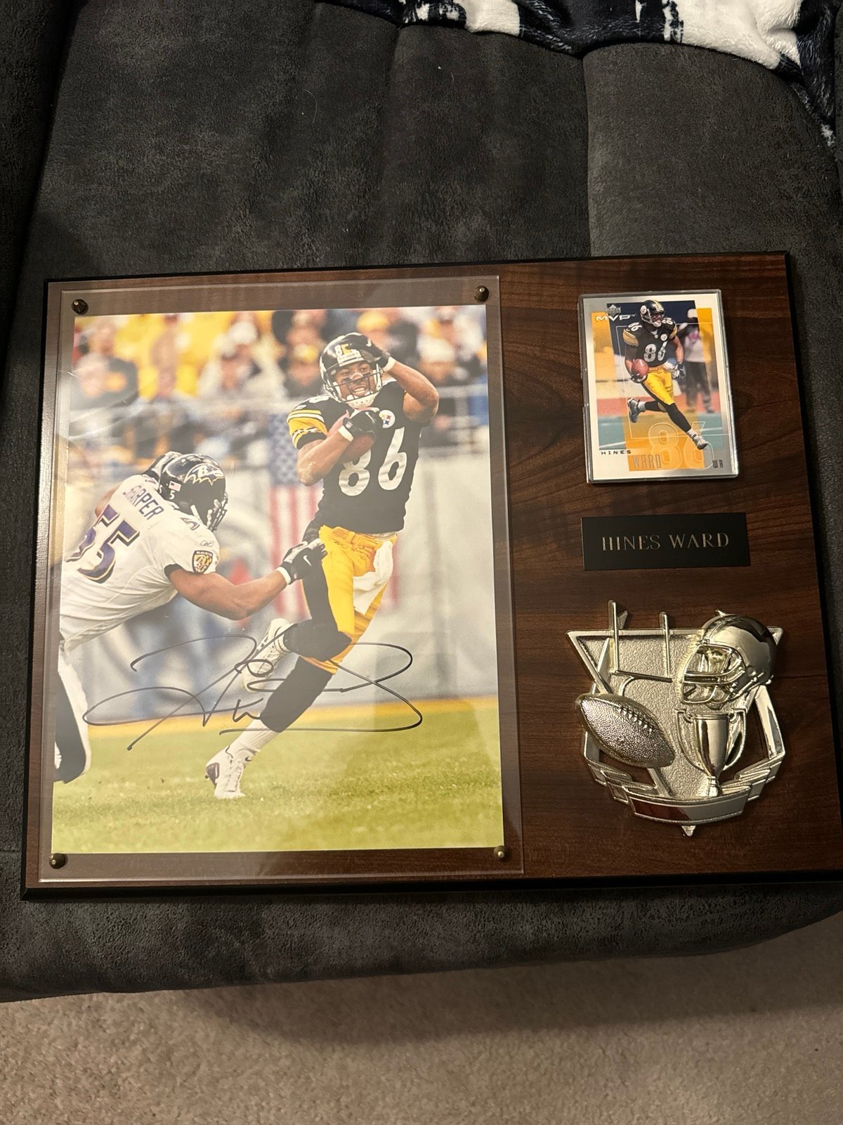 Hines Ward Autographed Plaque