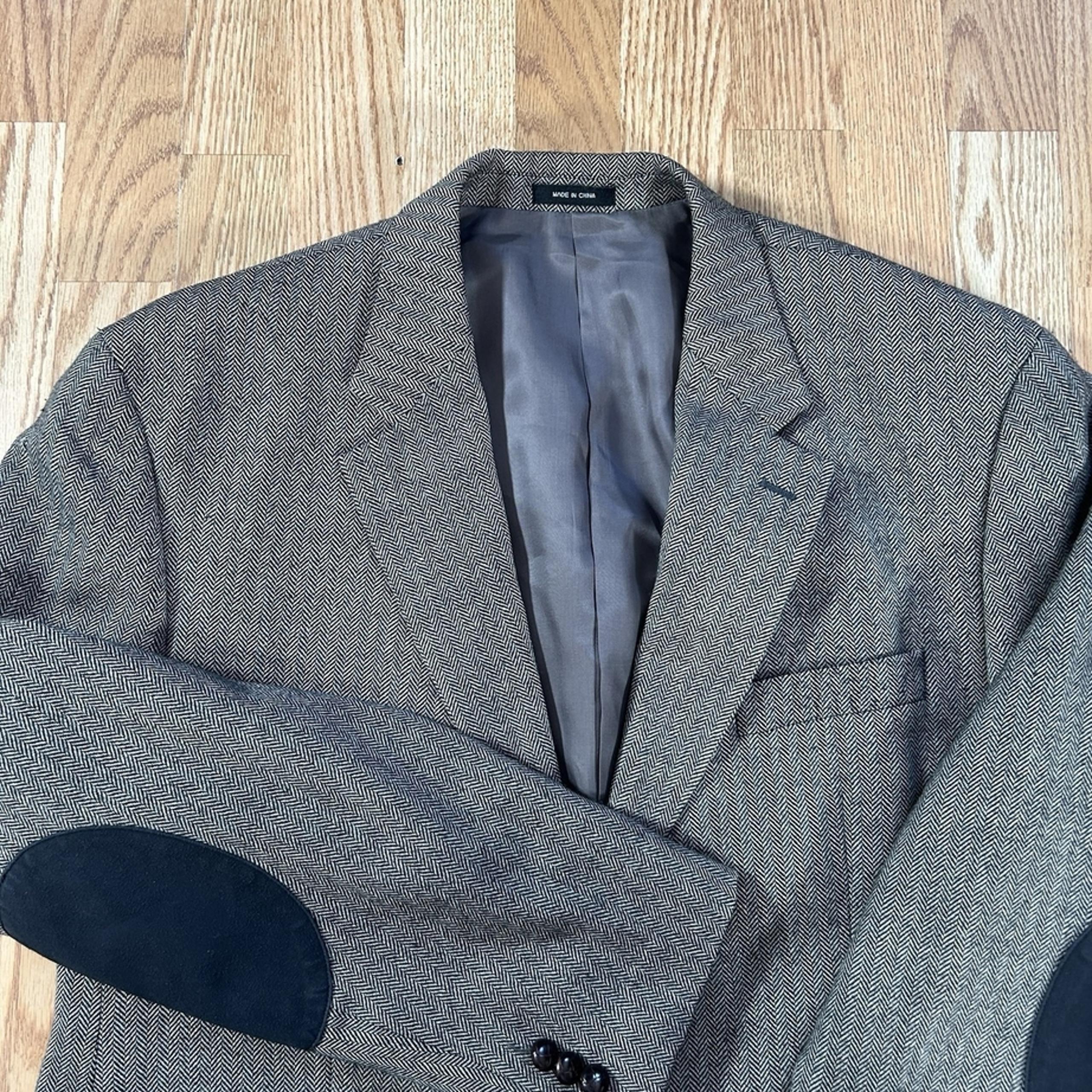 Lauren Ralph Lauren Men's 46R Grey Herringbone Wool Sport Coat Elbow Patches
