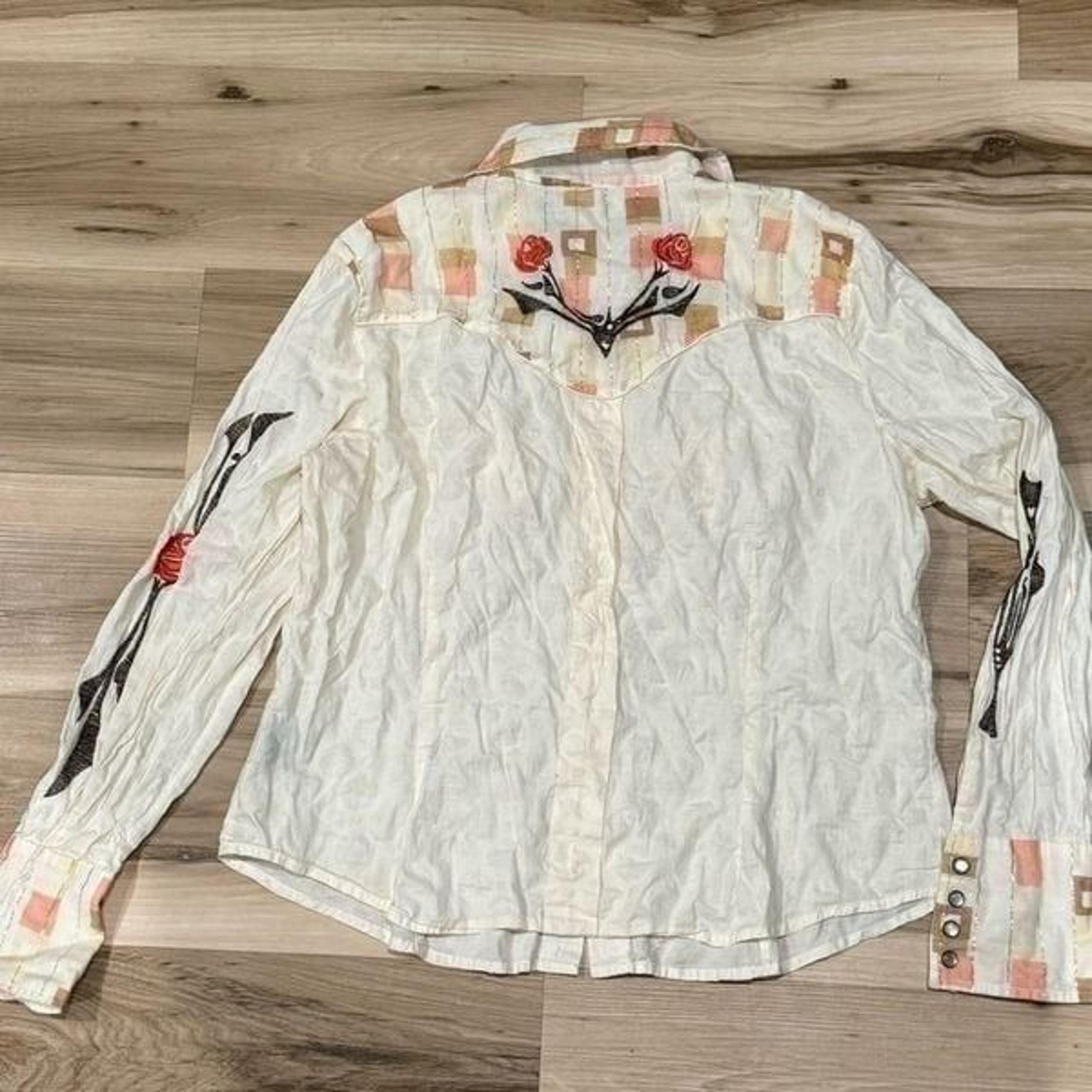 Mixit Cream Embroidered Button Up Top Women’s XL