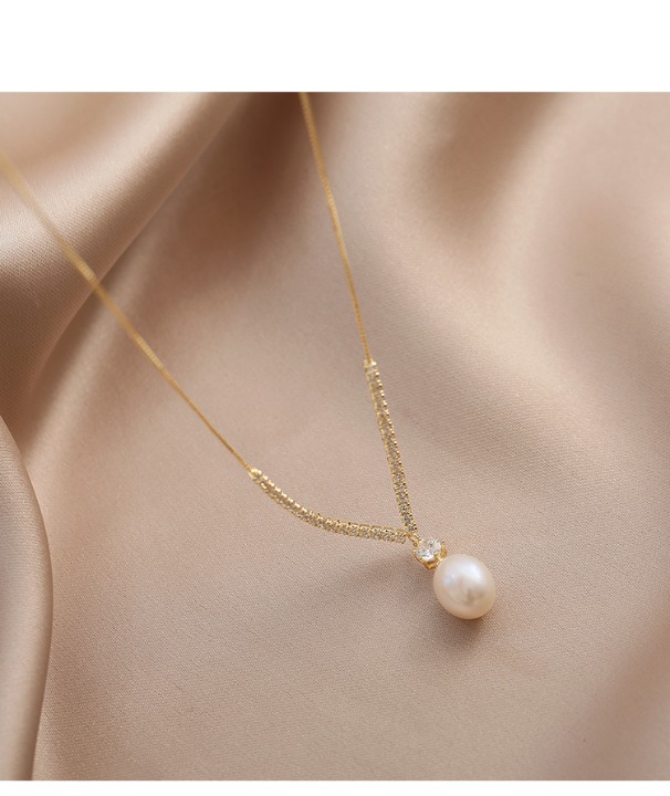 Women fashion pearl bracelet