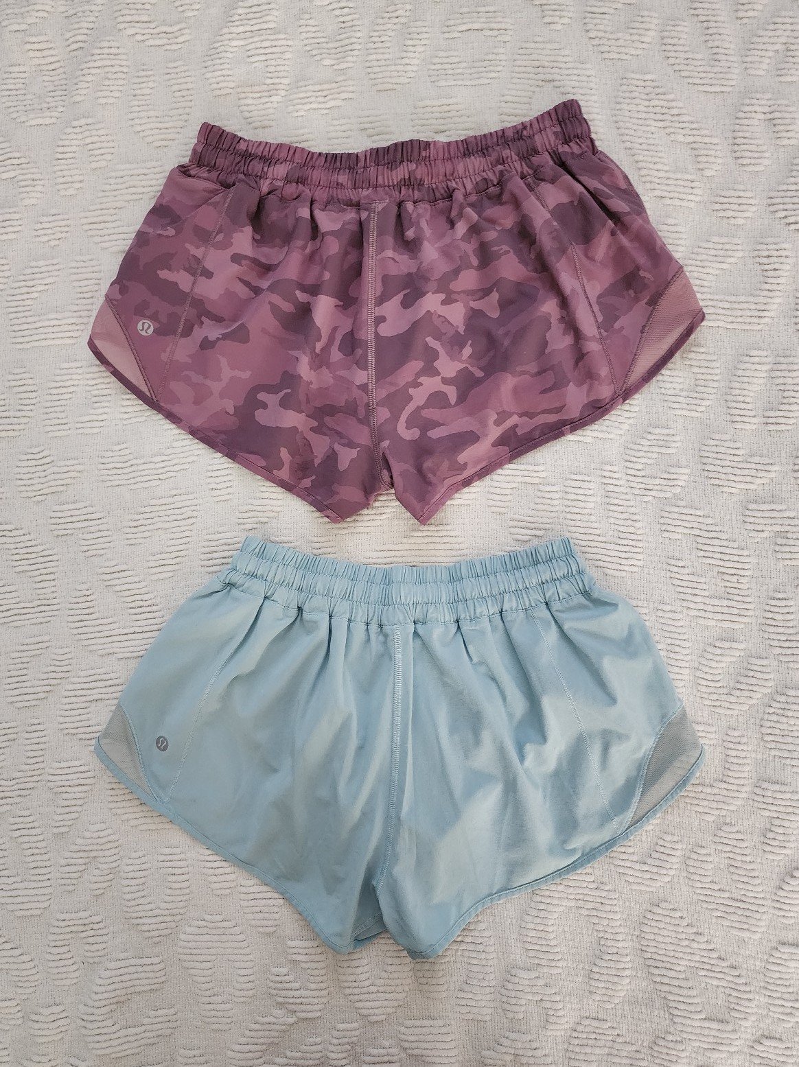 Lululemon Hotty Hot Shorts Lot of 2!! Sz 8