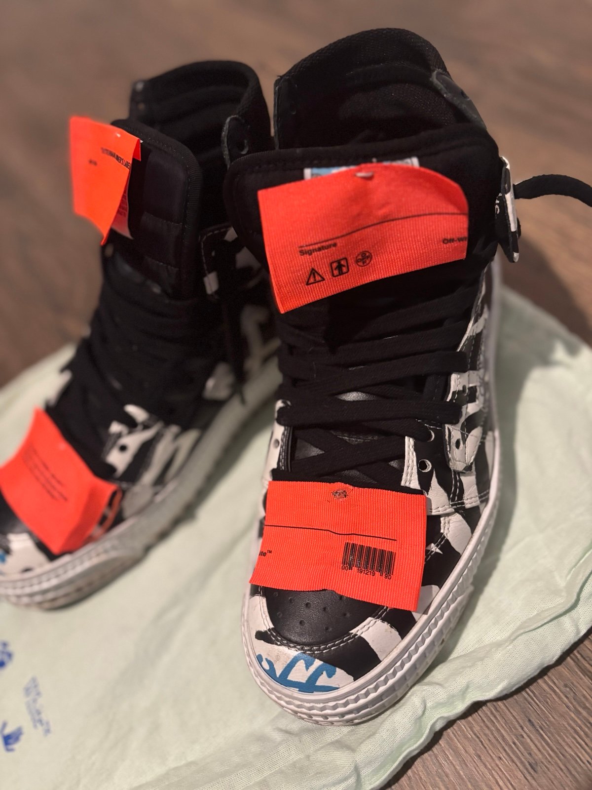 Off-White