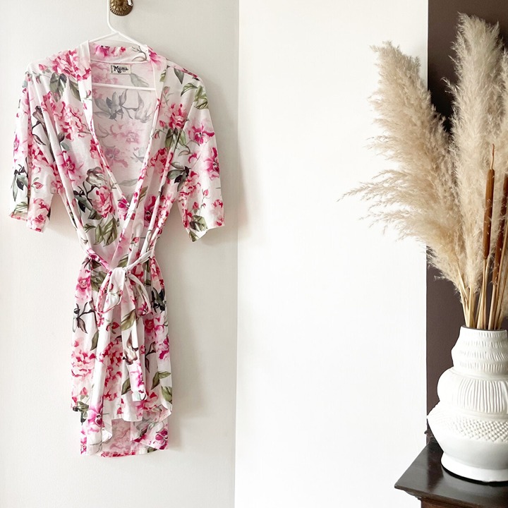 • Show Me Your Mumu Brie Floral Robe •