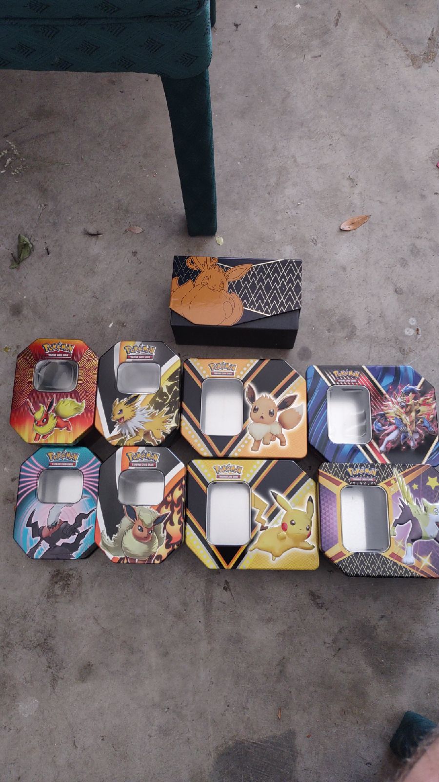 Pokemon tins