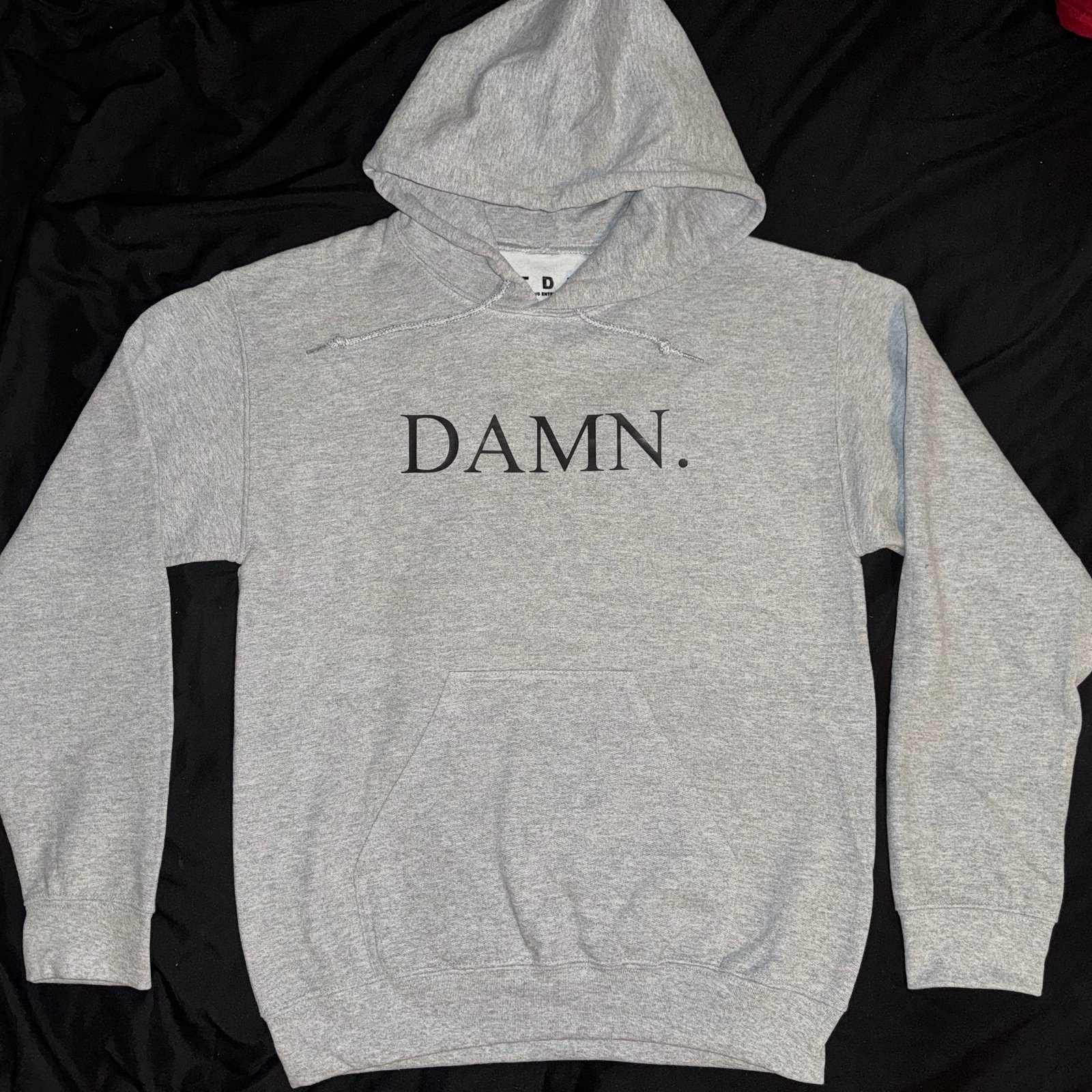 Men’s size 2XL Kendrick Lamar Damn grey white tee merch tour sweatshirt tde rare