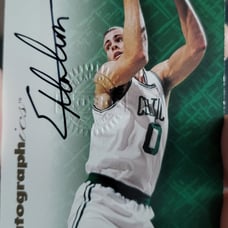 ERIC MONTROSS 1996 SKYBOX AUTOGRAPHICS SIGNED ROOKIE CARD!!! - RARE - RIP