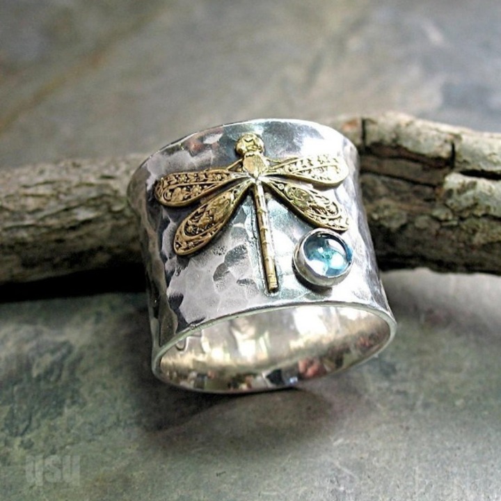 Luxurious Retro Aquamarine Dragonfly Ring Size 10