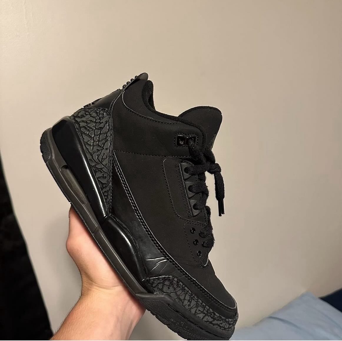 Black Cat Jordan 3s