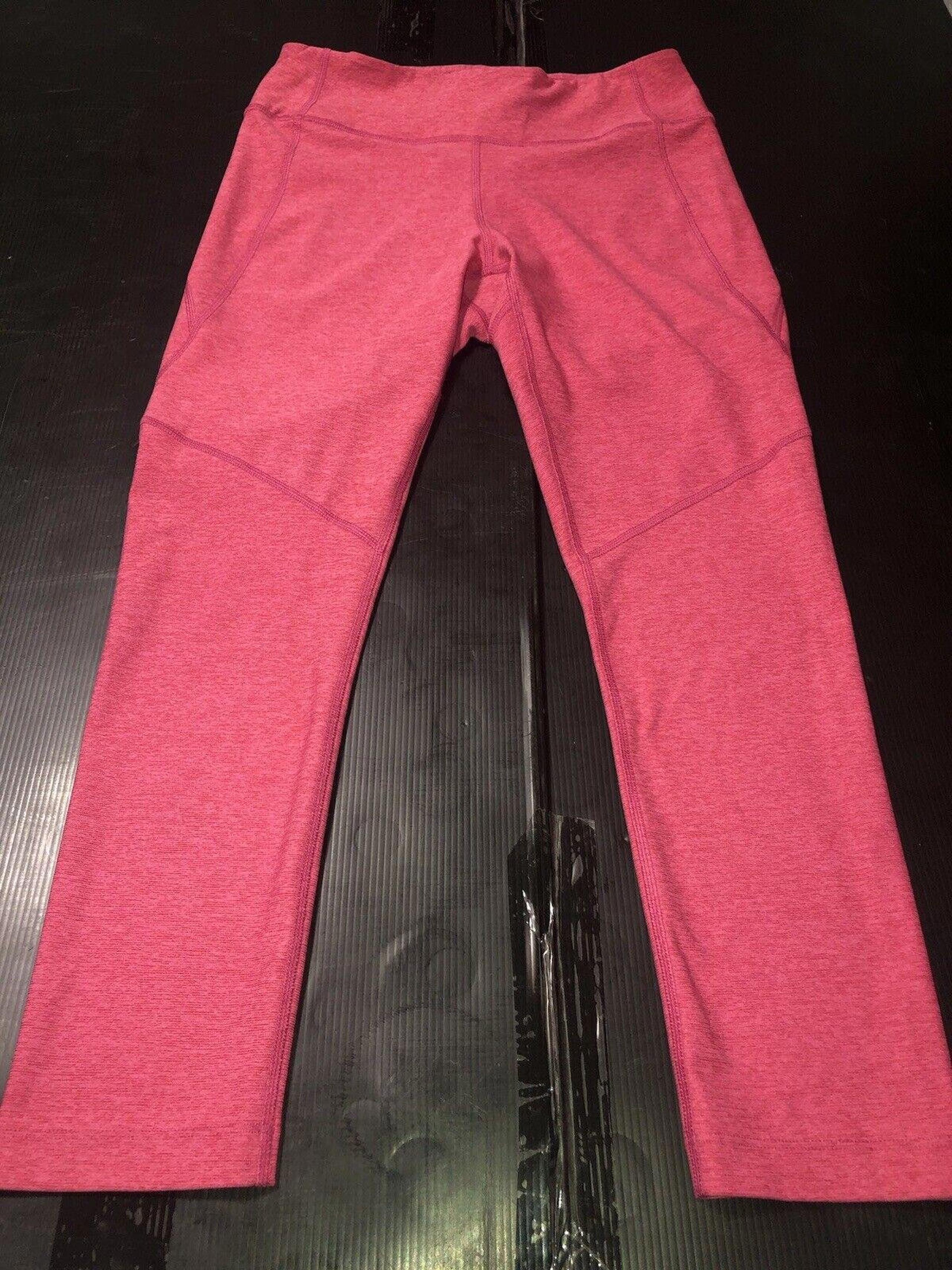 Womens - Medium - OUTDOOR VOICES - Pink Capri Leggings - EUC!!