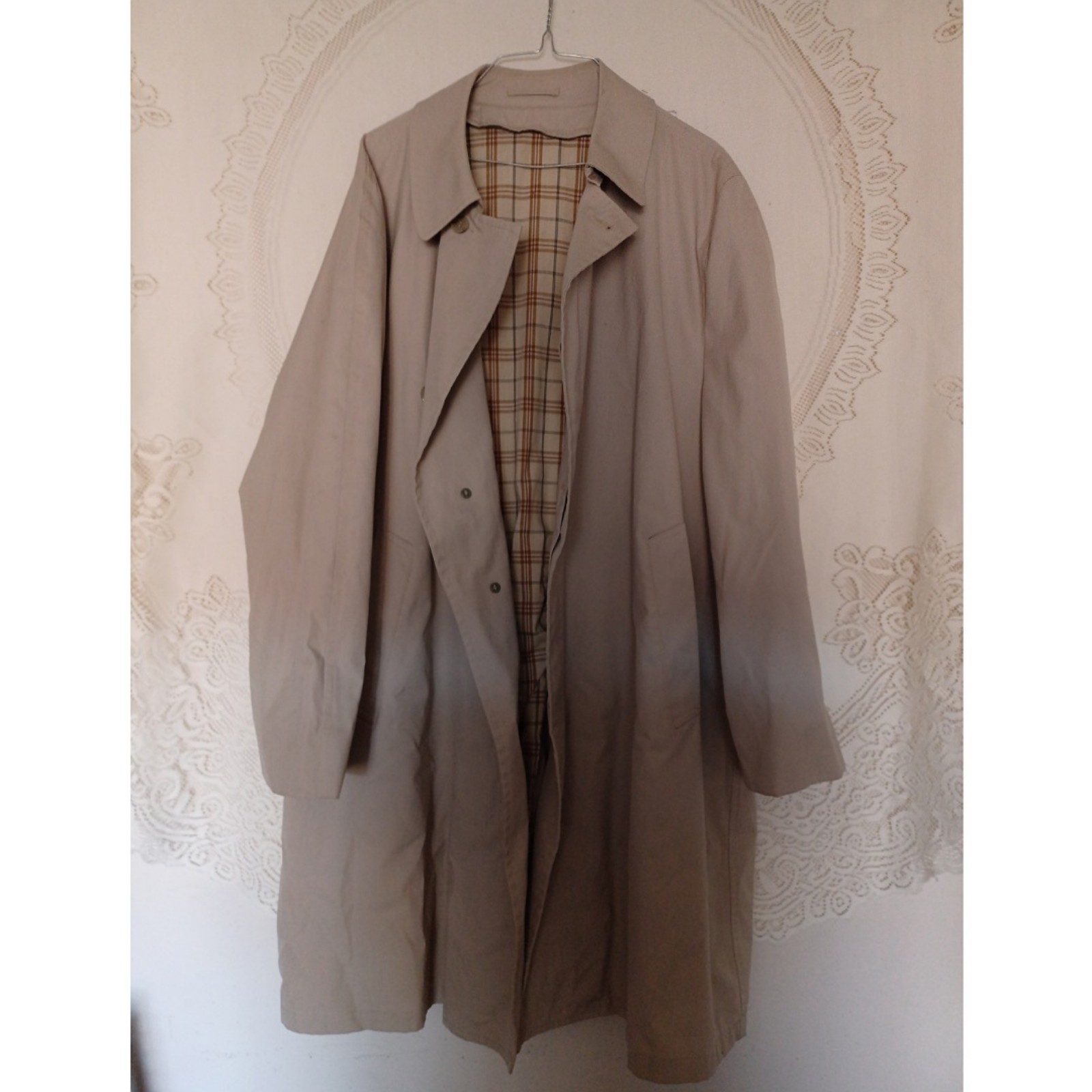 1970s Tan Trench Coat
