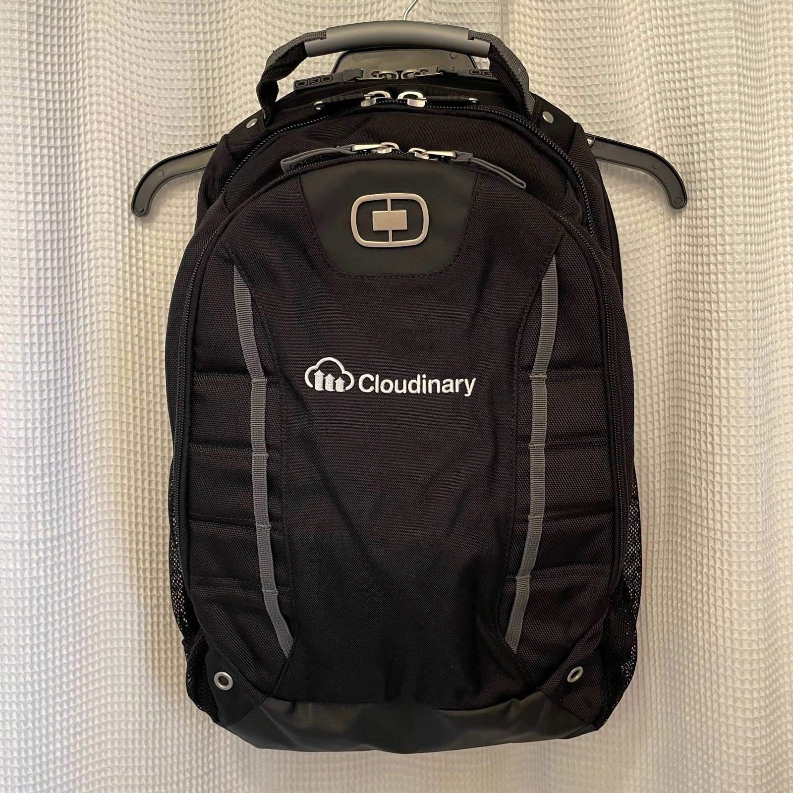 OGIO Pursuit Laptop Tech Backpack Black TSA Friendly Tablet For 15 17 Laptop