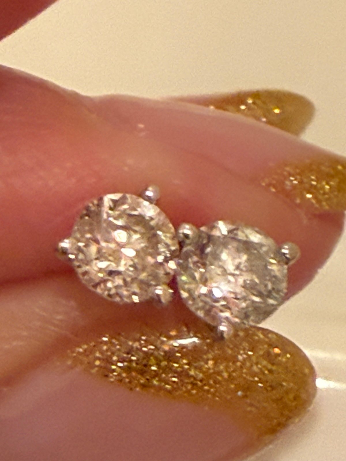 14k WG 1 Carat Diamond Stud Earrings