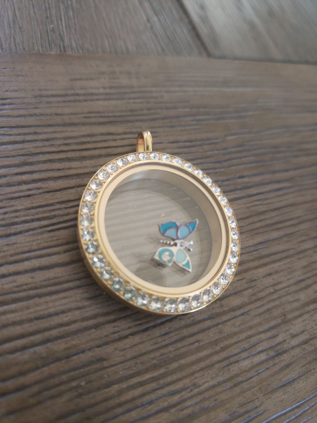 origami owl locket/htf teal butterfly