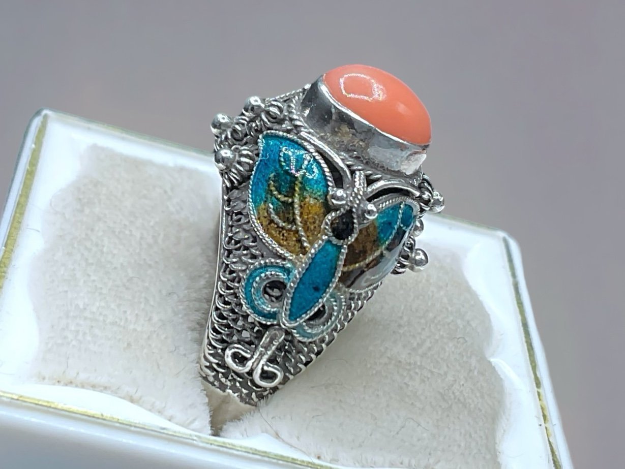 Unique Vintage Sterling, Coral & Enamel Ring