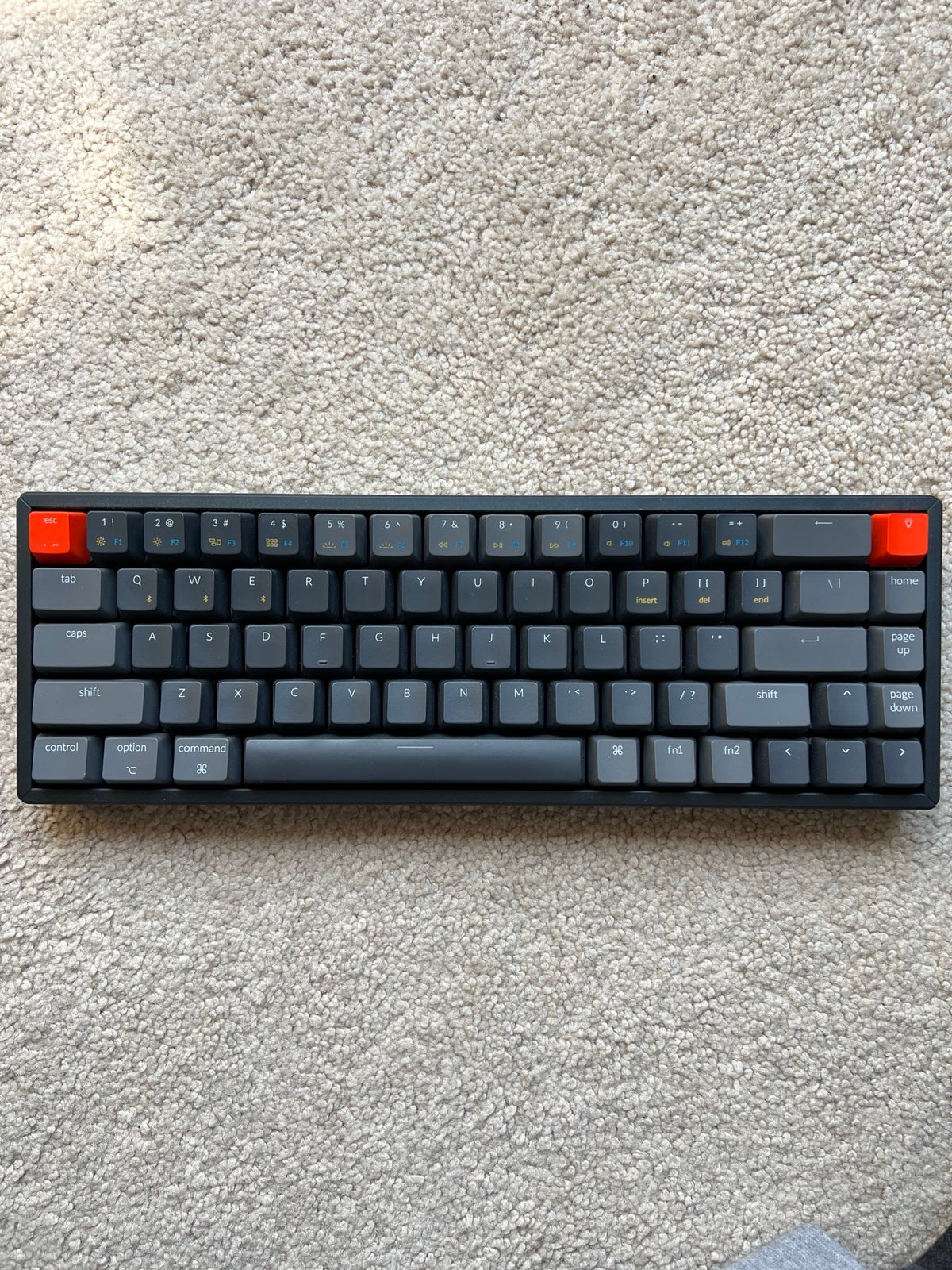 Keychron K6 V2 RGB, excellent condition